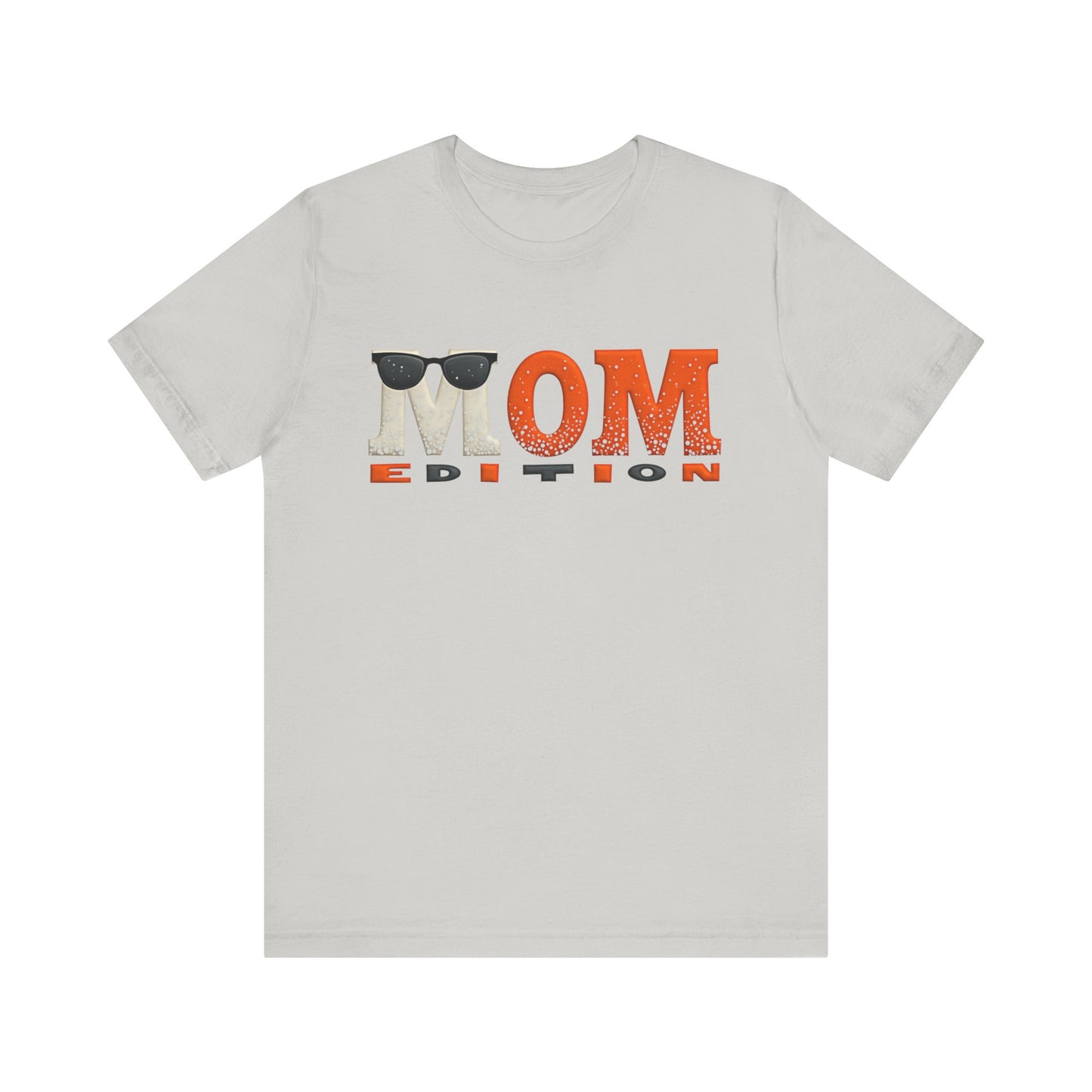Faith-inspired 'MOM' t-shirt – perfect gift for mothers rooted in love and purpose by Klippette
